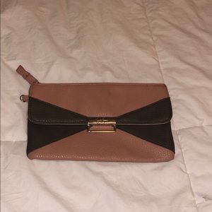 Jessica Simpson Clutch